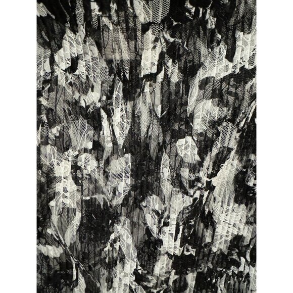 CARLISLE Black and White Lace Stretch Top And Skirt - Picture 11 of 11